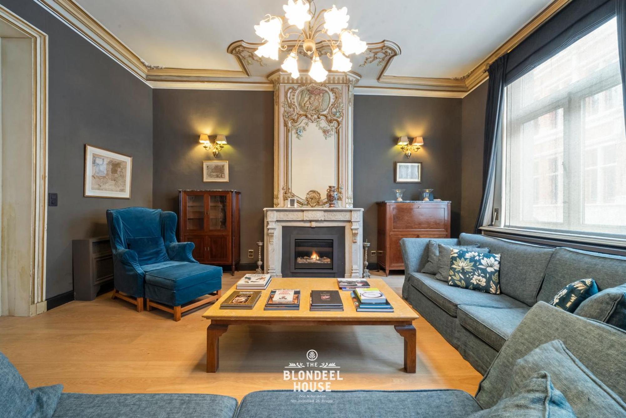 Bed & Breakfast The Blondeel House Brugge Center Bagian luar foto